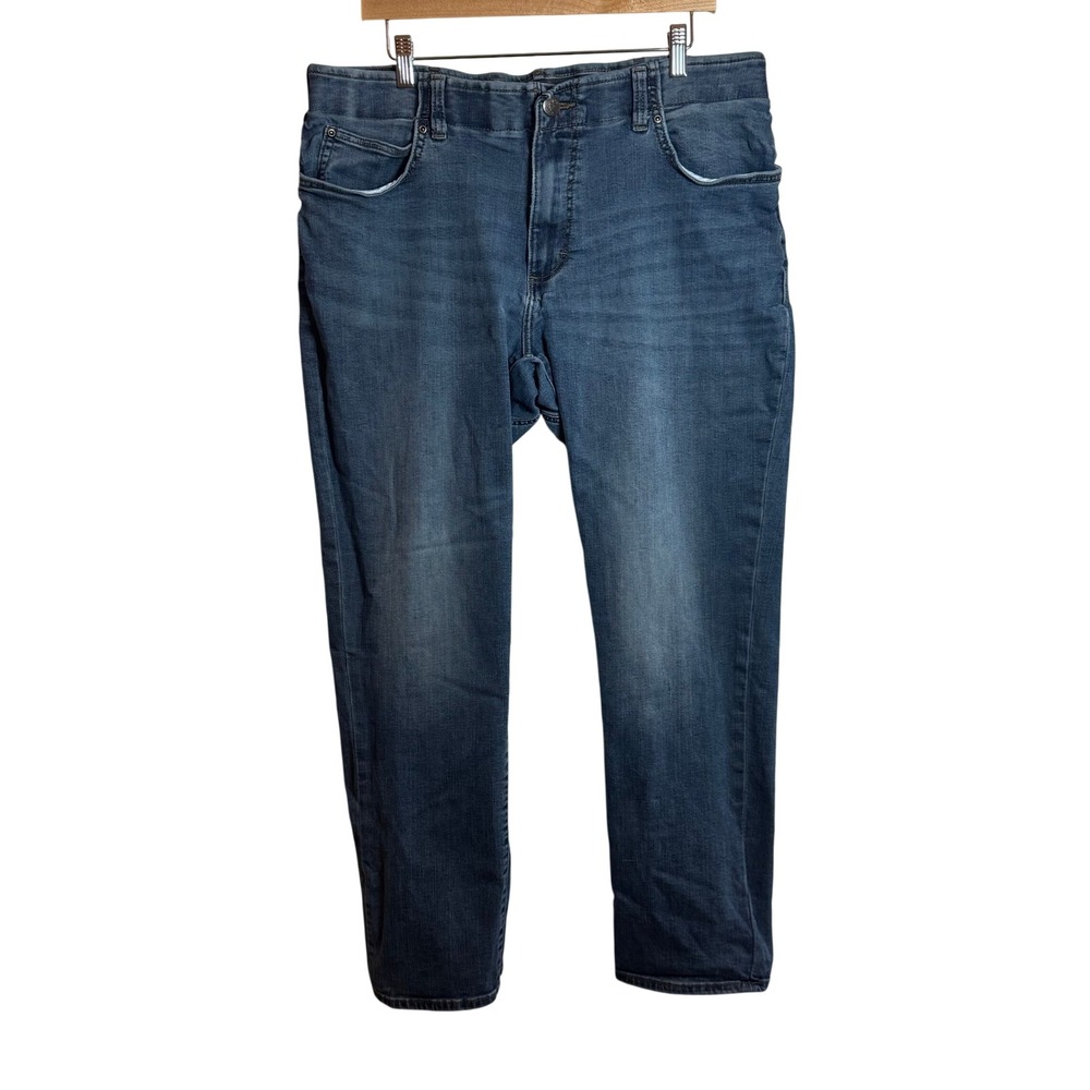 Lee Extreme Motion Men's Size 38x32 Jeans Tapered Leg Blue Denim